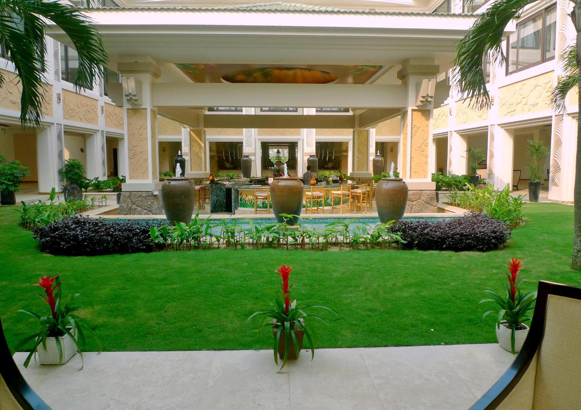 Olalani Resort & Condotel Đà Nẵng Exterior foto